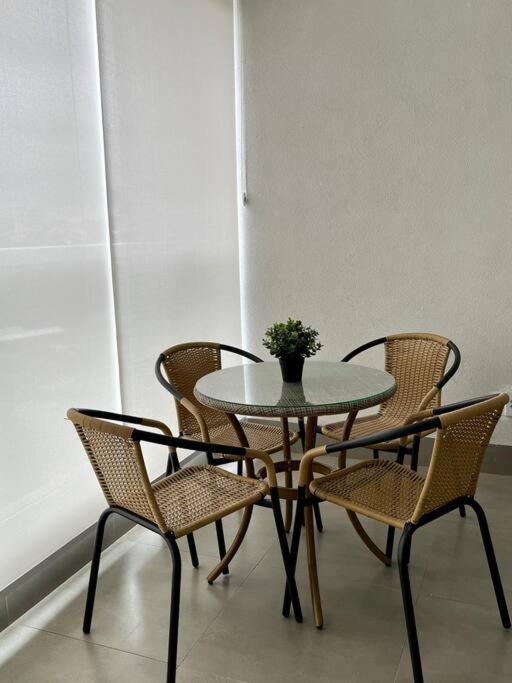 Patteo Charm - Gru 1003 * Guarulhos